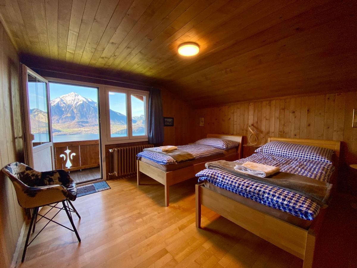 Chalet Egglen "Typical Swiss House, Best Views, Private Jacuzzi" Sigriswil Exterior photo