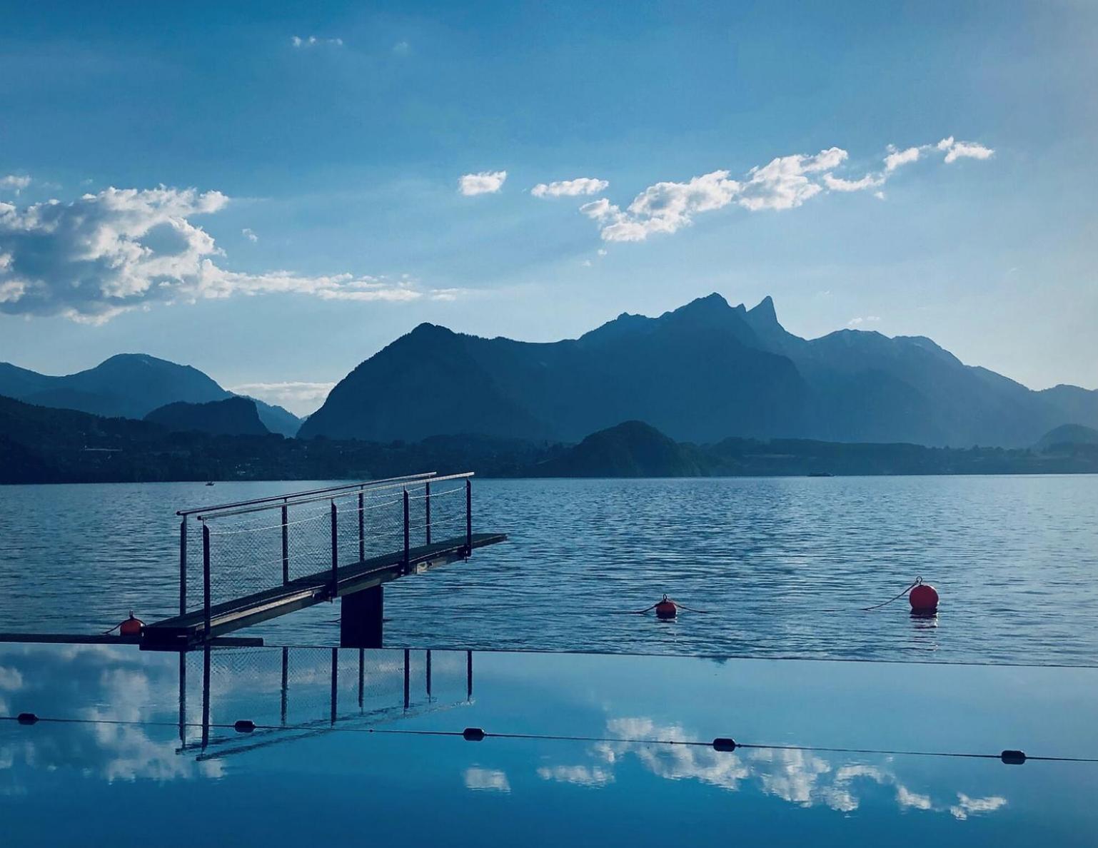Chalet Egglen "Typical Swiss House, Best Views, Private Jacuzzi" Sigriswil Exterior photo